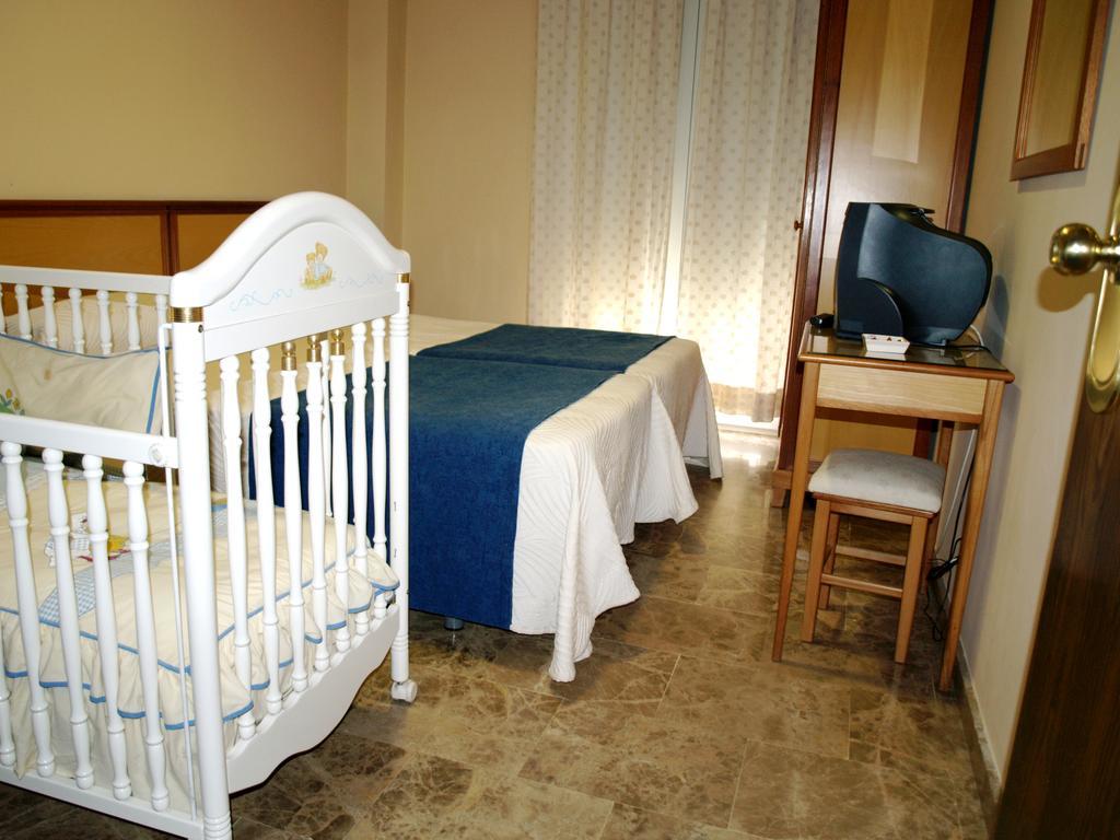 Hotel Al-yussana Lucena